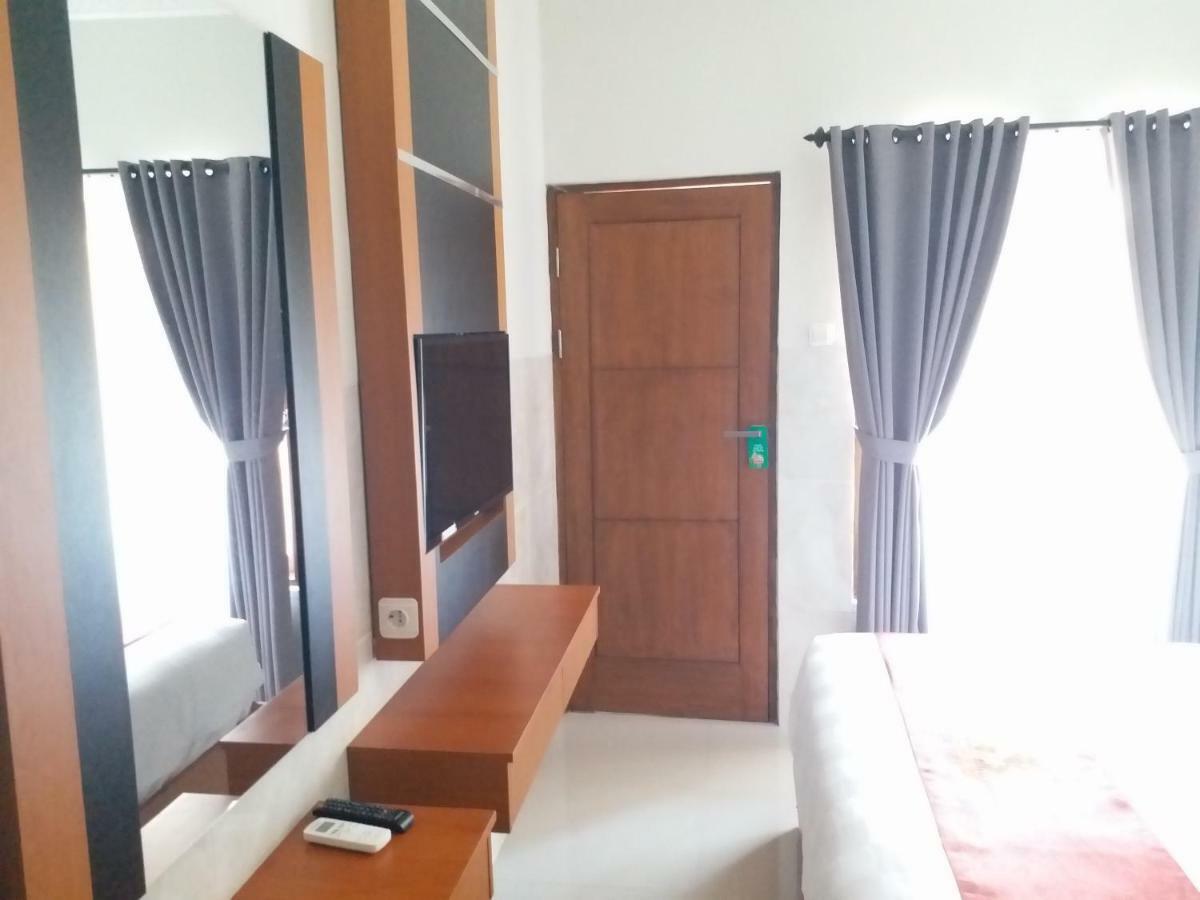 Jepun Segara Guest House Kuta Lombok Esterno foto